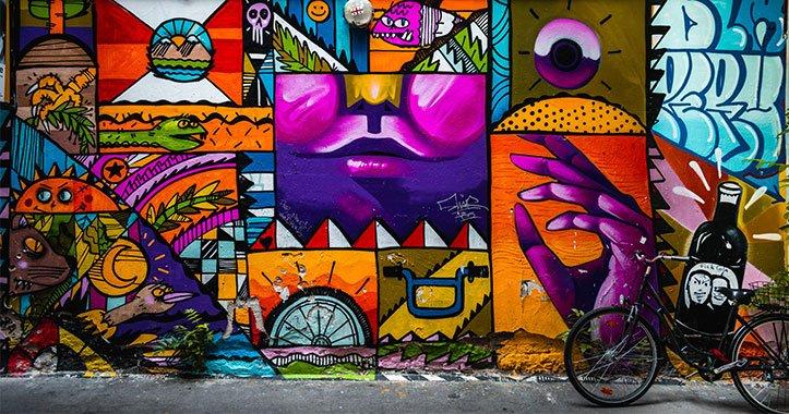 Graffiti tour (shared)